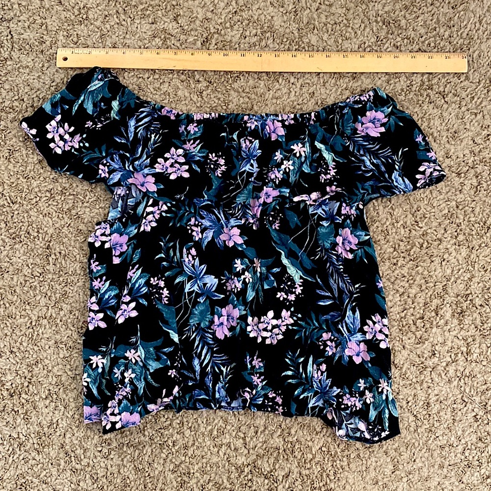 Off the Shoulder Floral Shirt -American Eagle Blouse - Black, Pink, Green Floral